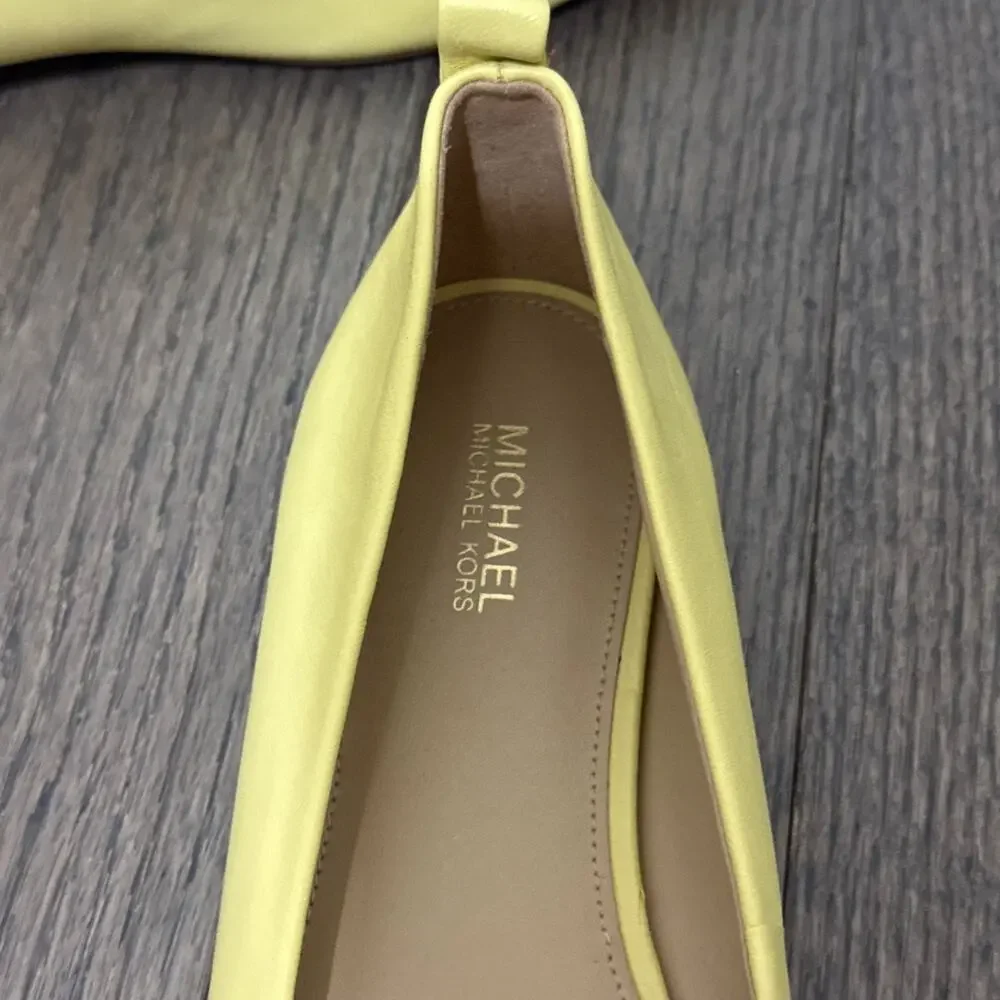 Michael Michael Kors Eloise Bow Ballet Flat Shoes Soft‎ Yellow Size 8.5 Preppy